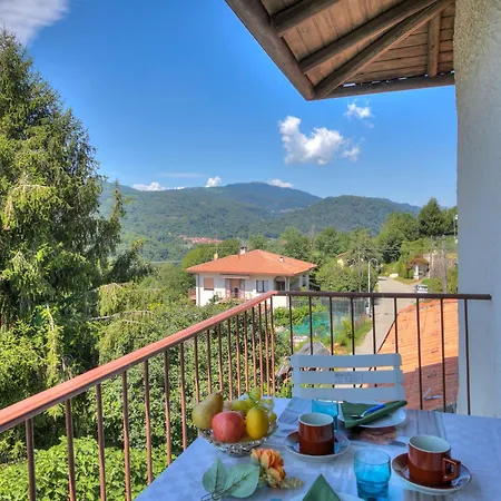 Apartment Oasi Di Pace Lake View Balcony - Happy